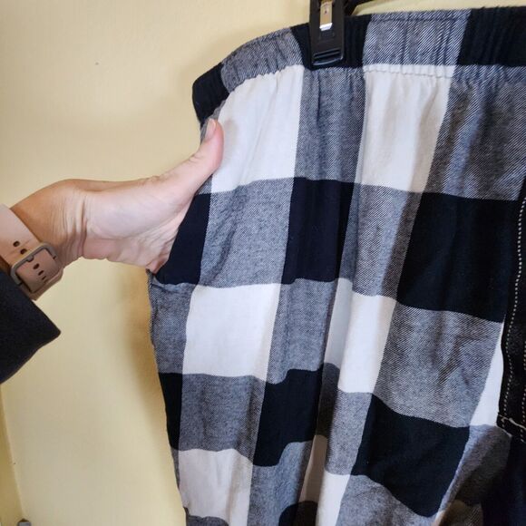 Old Navy‎ Flannel Jogger Lounge Pants Adult black 3XL Plaid Drawstring Elastic - Picture 3 of 11